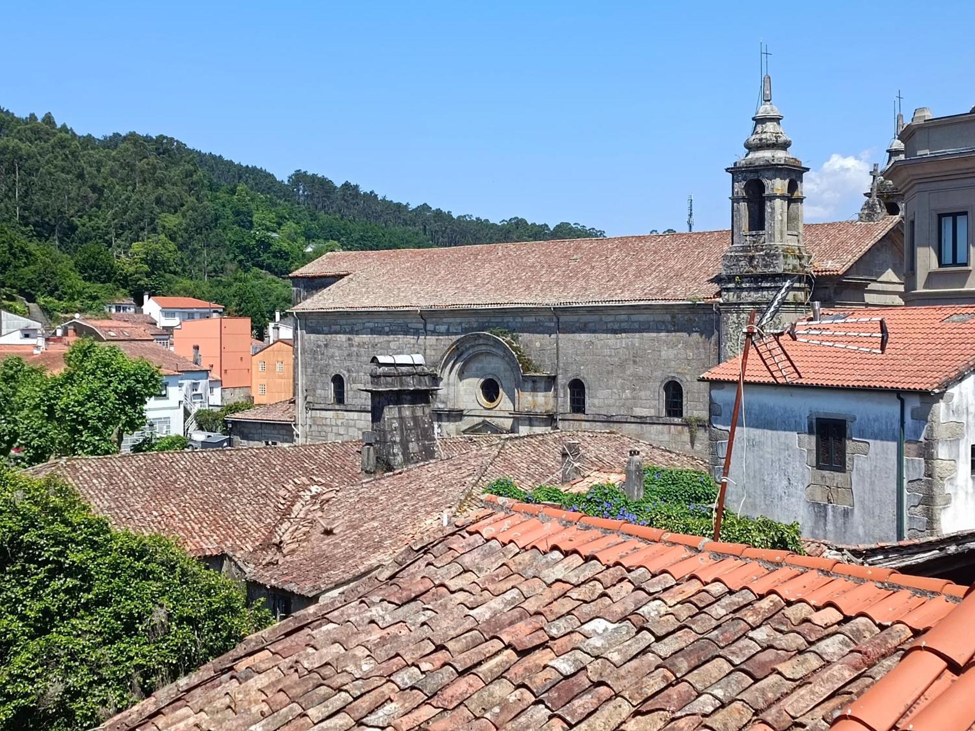 A Barca De Pedra Hostel Padron Ngoại thất bức ảnh